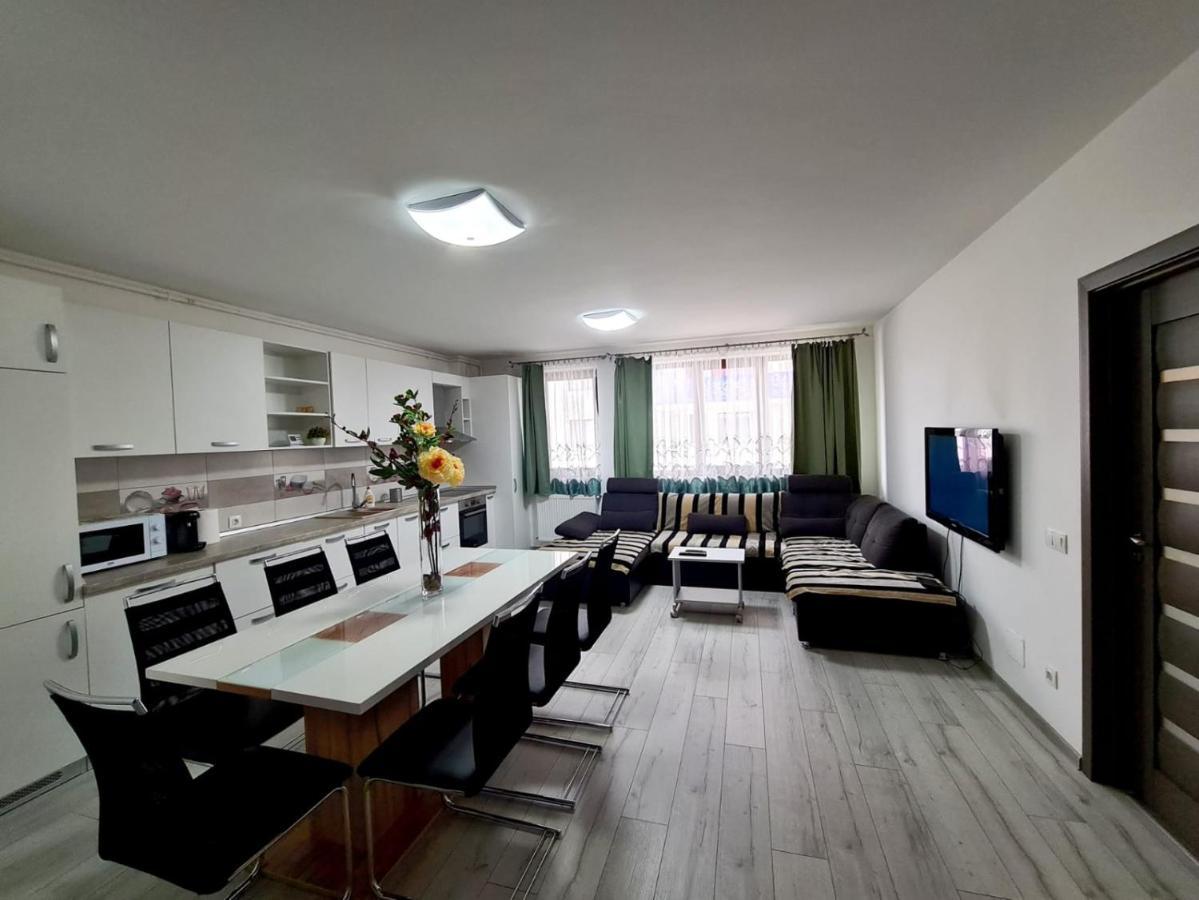 West Luxury Apartment Kluż-Napoka Zewnętrze zdjęcie